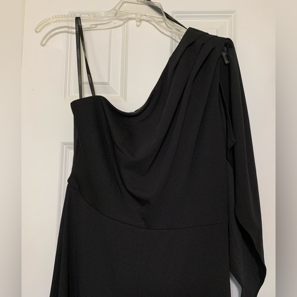 Black WideLeg Jumpsuit LaundrybyShelliSegal One-shoulder Drape PRIORITY SHIPPING - Picture 4 of 10